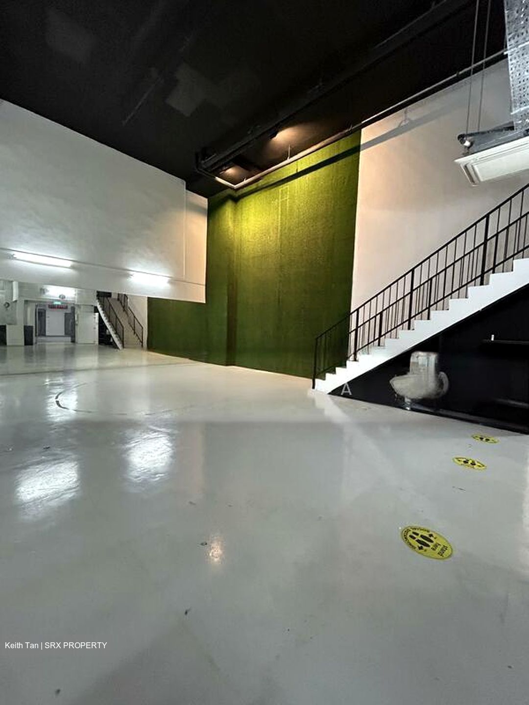 Oxley Bizhub (D14), Factory #567480421